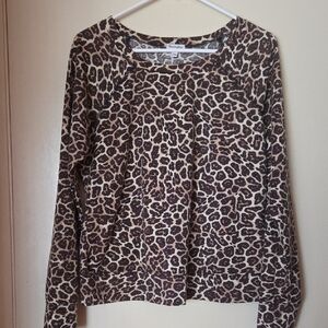 Leopard Print Long Sleeve Pullover